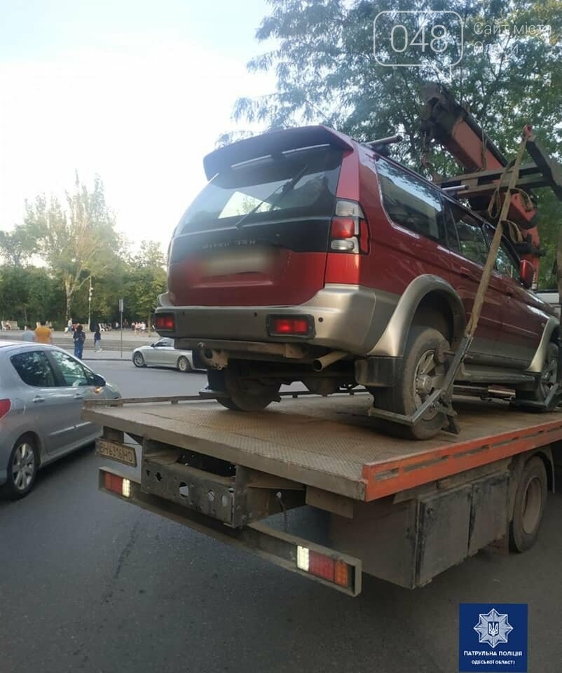 В Одессе патрульные эвакуировали 22 автомобиля,- ФОТО, фото-2