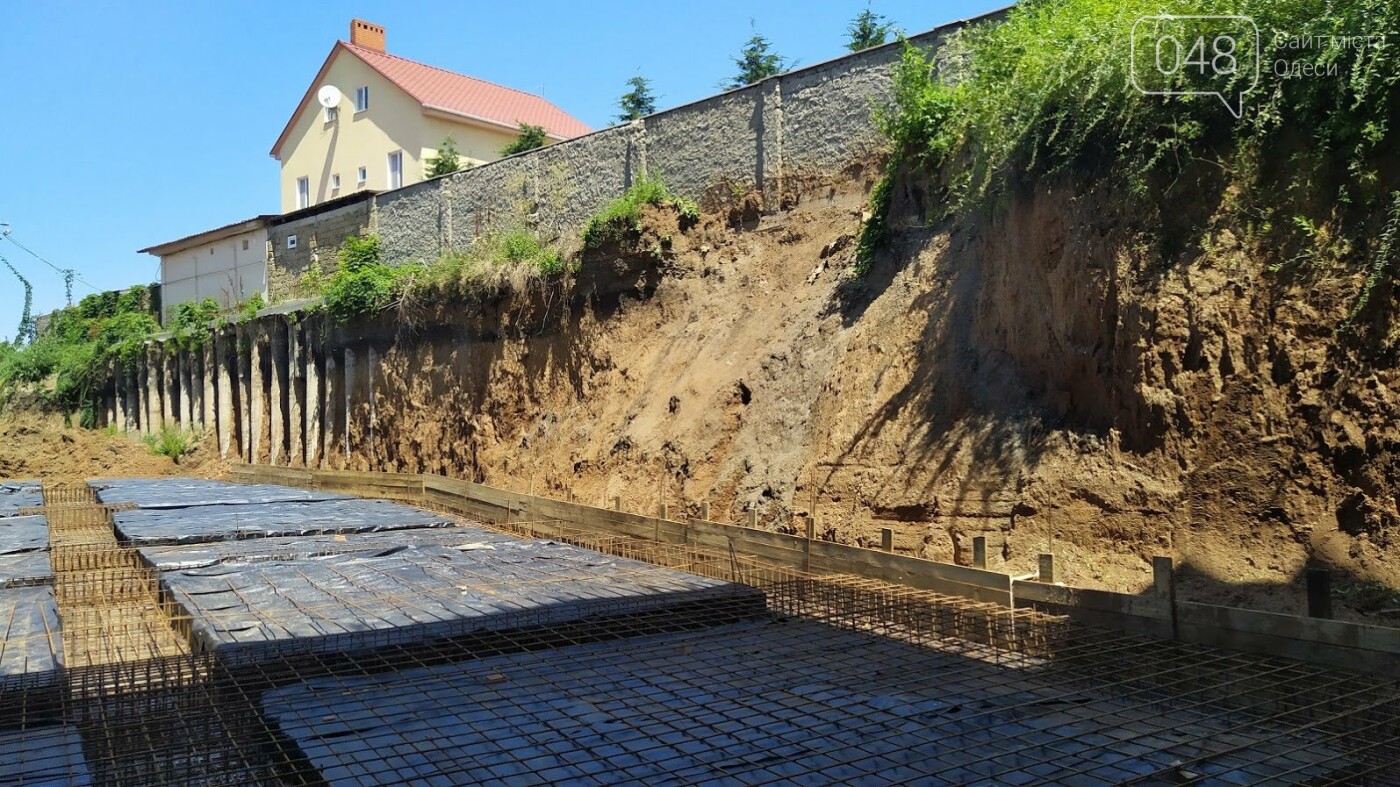 Одесситы устроили "облаву" на стройке возле склонов - ФОТО, фото-23, ФОТО: Александр Жирносенко.