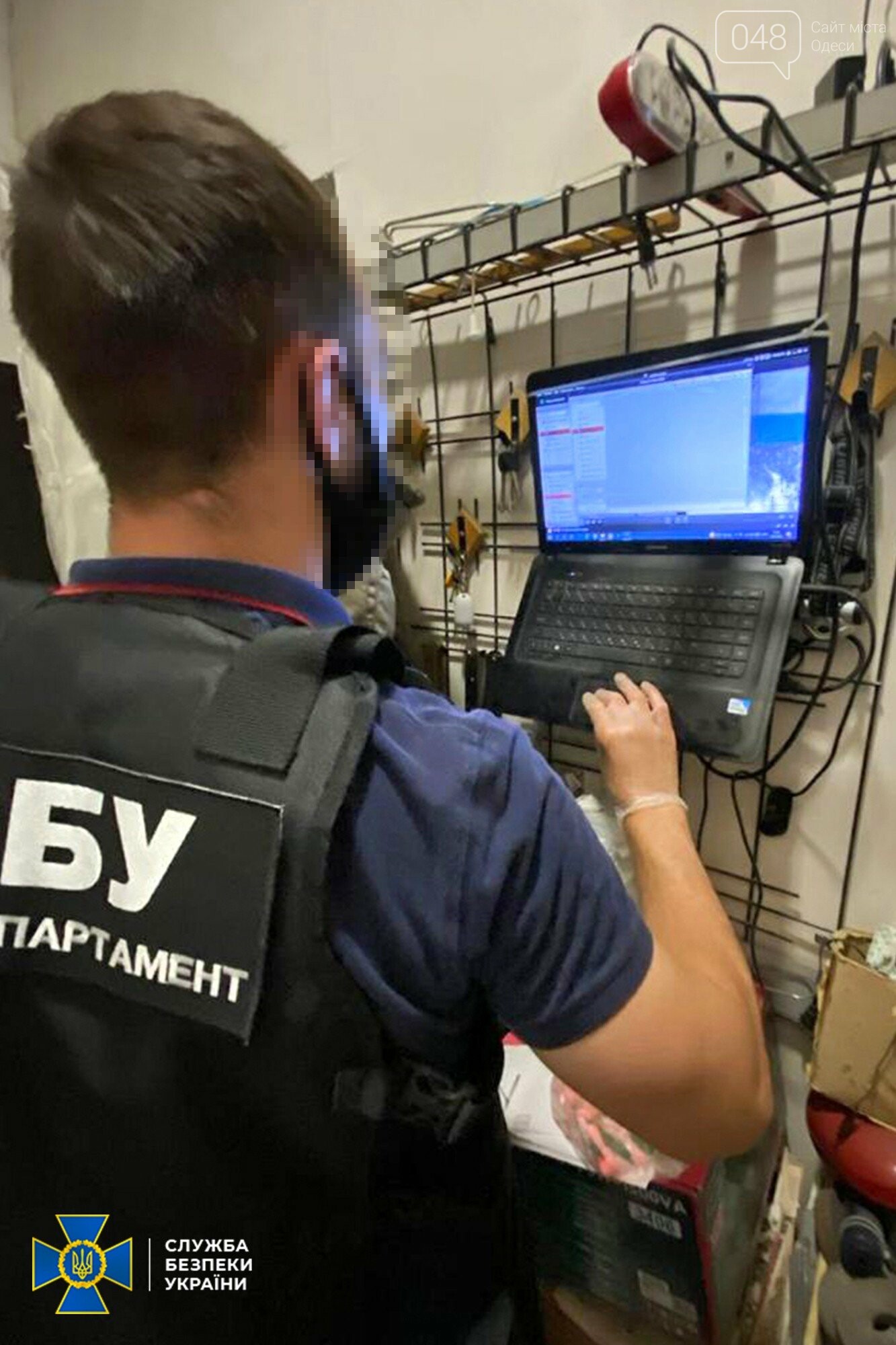 СБУ в Одессе разоблачила преступную схему, благодаря которой моряки платили взятки за оформление документов,- ФОТО, фото-3