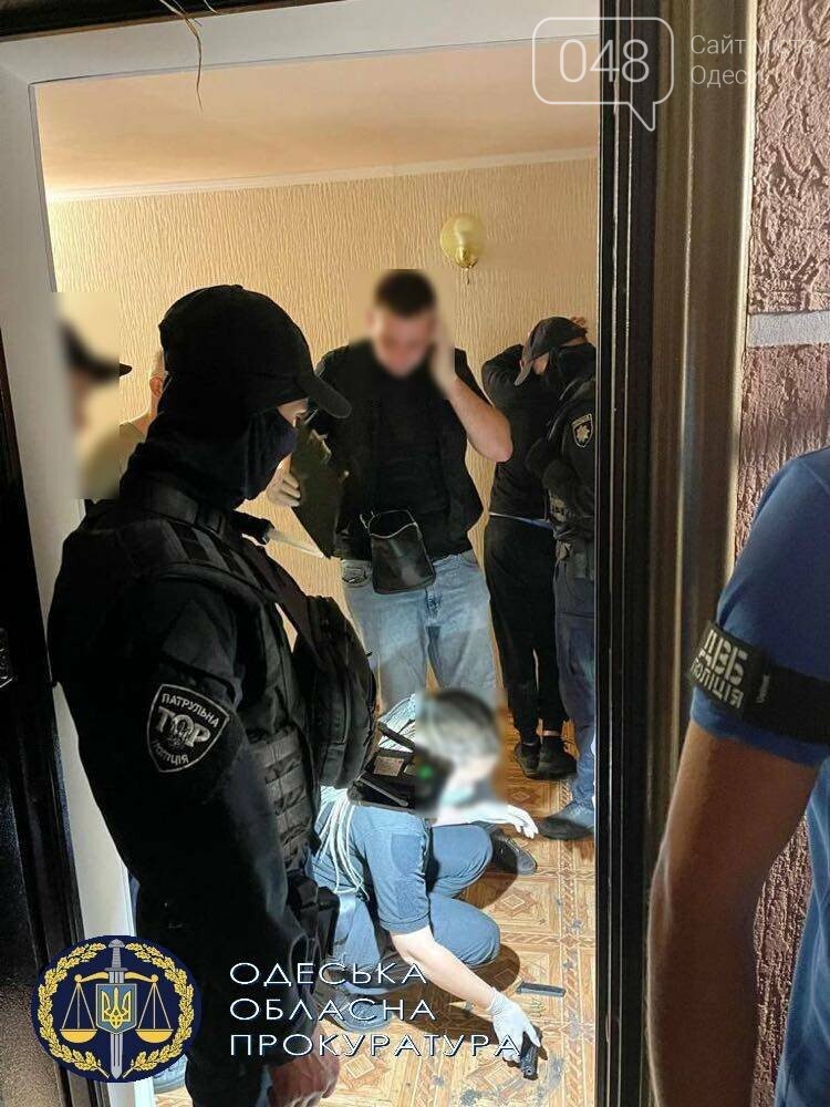 Разбойники в масках и с оружием ночью напали на председателя одного из ОТГ Одесской области,- ФОТО, фото-7