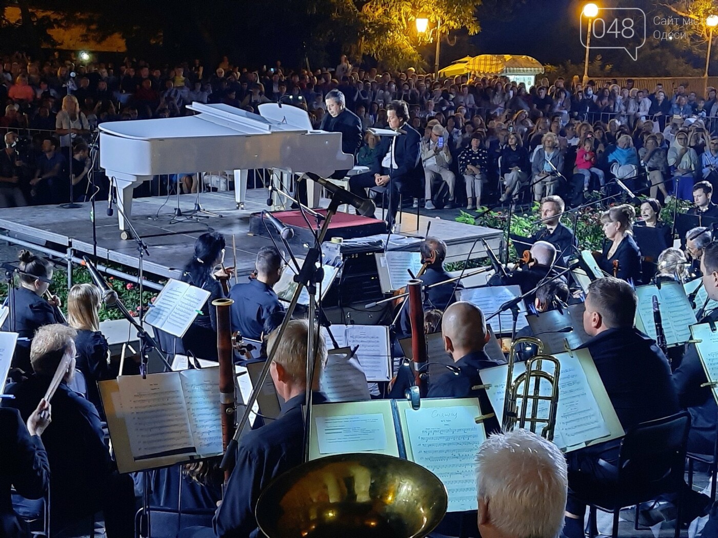 В Одессе возле Воронцовского дворца звучала классическая музыка, - ФОТО, ВИДЕО , фото-2