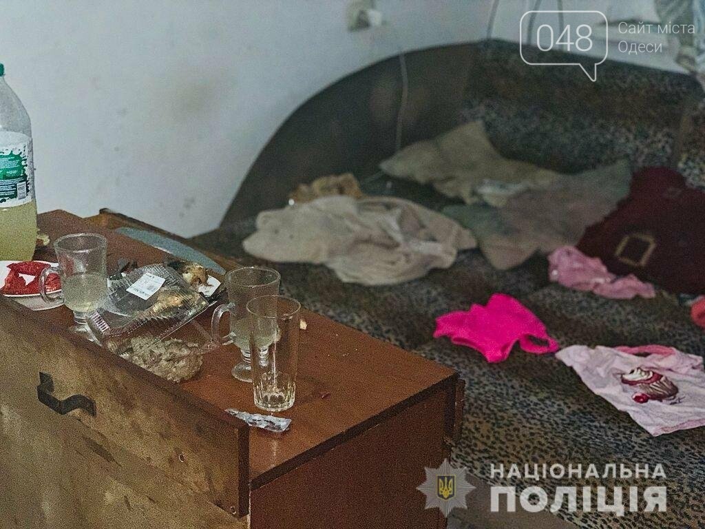 В Одессе зрелые родители пьянствовали и не воспитывали детей, 5-летнюю дочь забрали,- ФОТО, фото-1