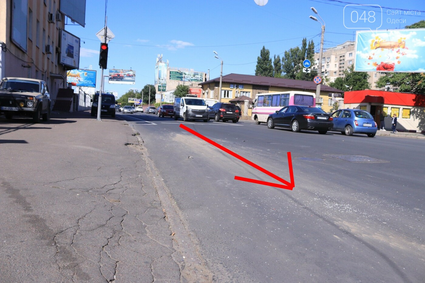 Могли взорваться: в Одессе КАМАЗ протаранил на светофоре легковушку с баллоном газа в багажнике, - ФОТО , фото-10