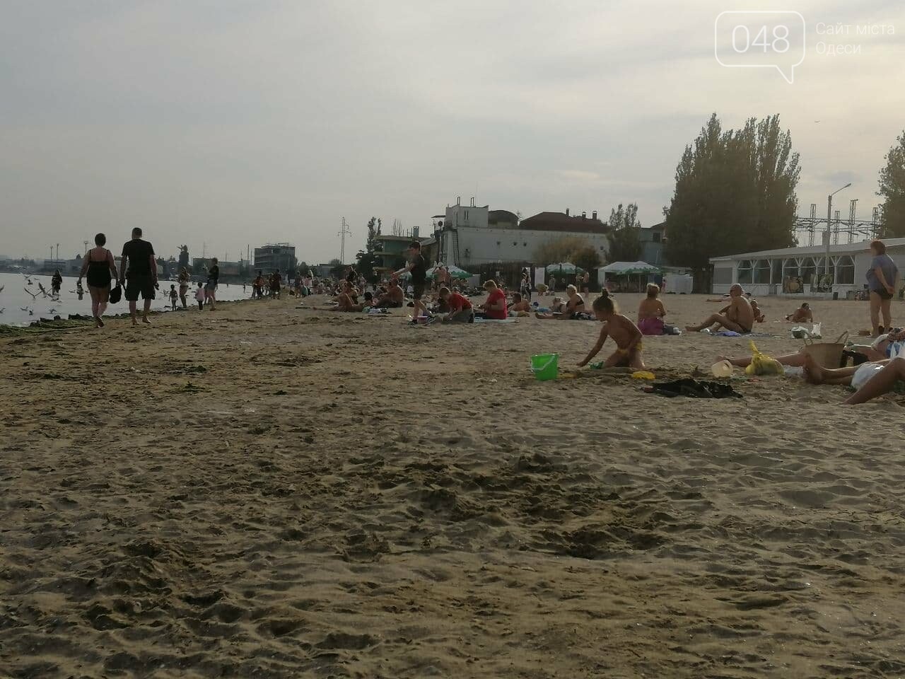 На пляжах Одессы начался бархатный сезон,- ФОТОРЕПОРТАЖ, фото-5
