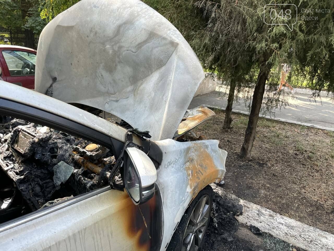 В Одессе ночью на Французском бульваре сгорела Toyota, - ФОТО, ВИДЕО , фото-7