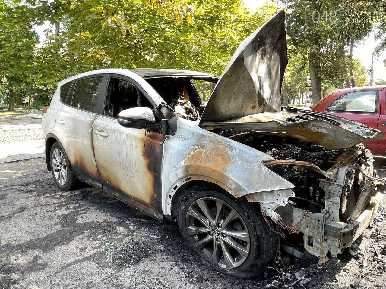 В Одессе ночью на Французском бульваре сгорела Toyota, - ФОТО, ВИДЕО , фото-8