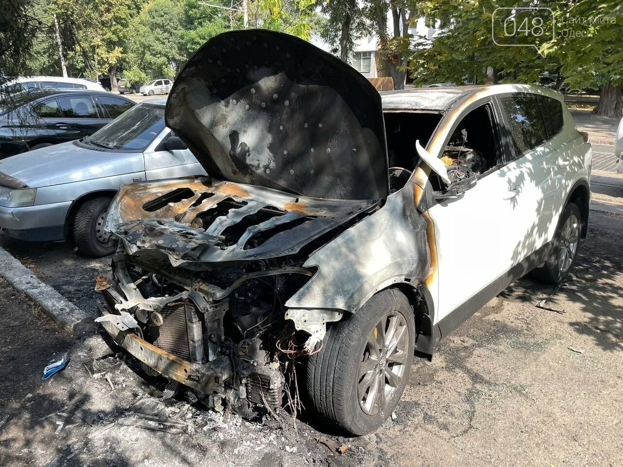 В Одессе ночью на Французском бульваре сгорела Toyota, - ФОТО, ВИДЕО , фото-10