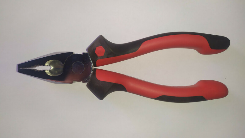 Комбинированные плоскогубцы Wiha Z01005160 Professional