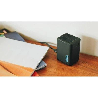 Зарядное устройство + 2 аккумулятора GoPro Dual Battery Charger + Battery 2 шт. Hero 13 (AEDBD-201-EU) - Изображение 3