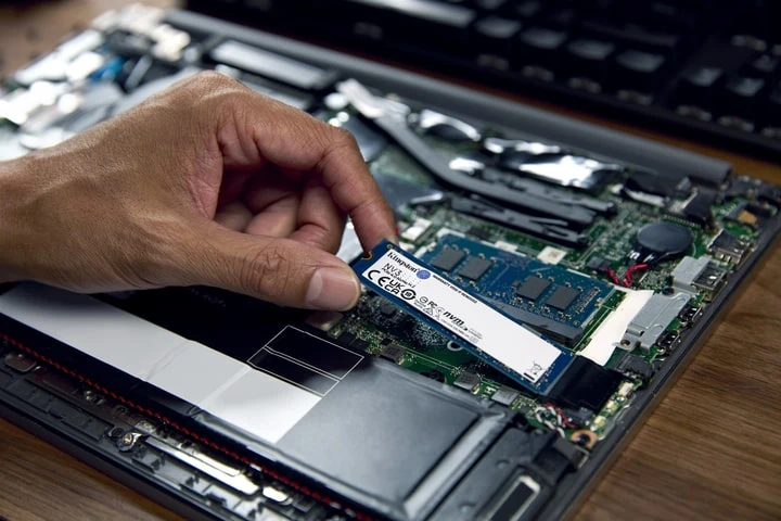Kingston M.2 1TB PCIe 4.0 NV3 (SNV3S/1000G) - Изображение 1