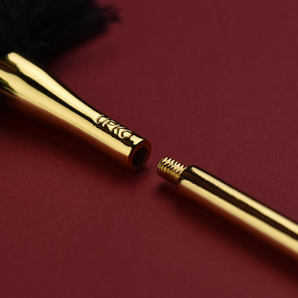 Перо Premium Feather Tickler UPKO з позолоченою ручкою - Зображення 9