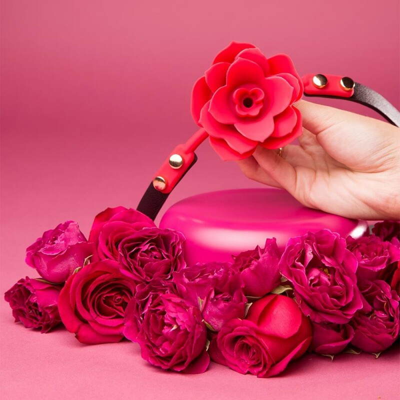 Кляп у вигляді троянди Secret Kisses Bloom червоно-чорний, 4.2 см - Зображення 2
