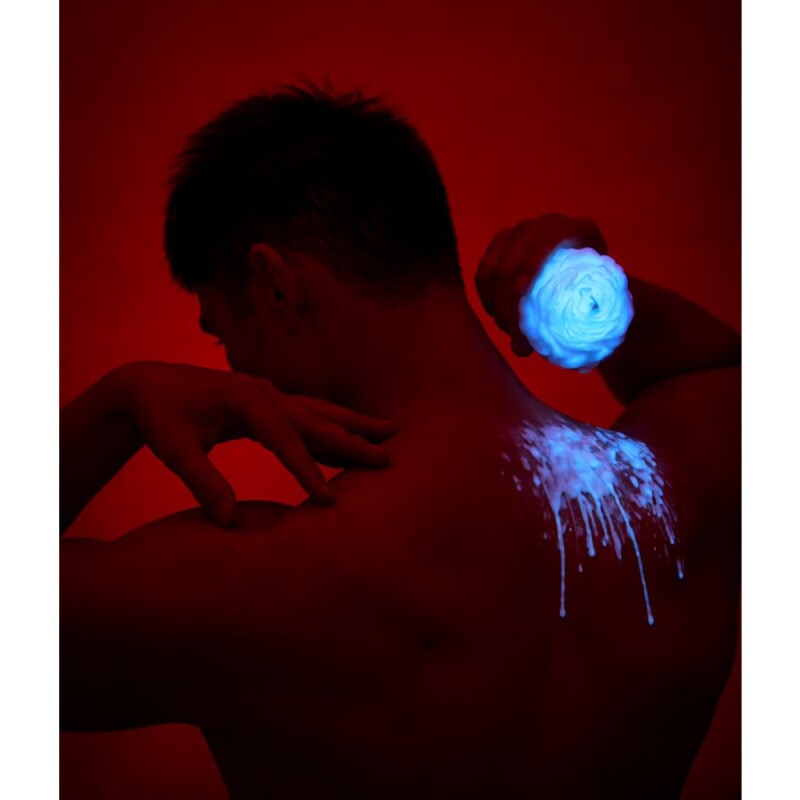 Свічка півонія люмінісцентна GlowKink 65 г, низькотемпературна, L, для БДСМ, блакитна - Зображення 9