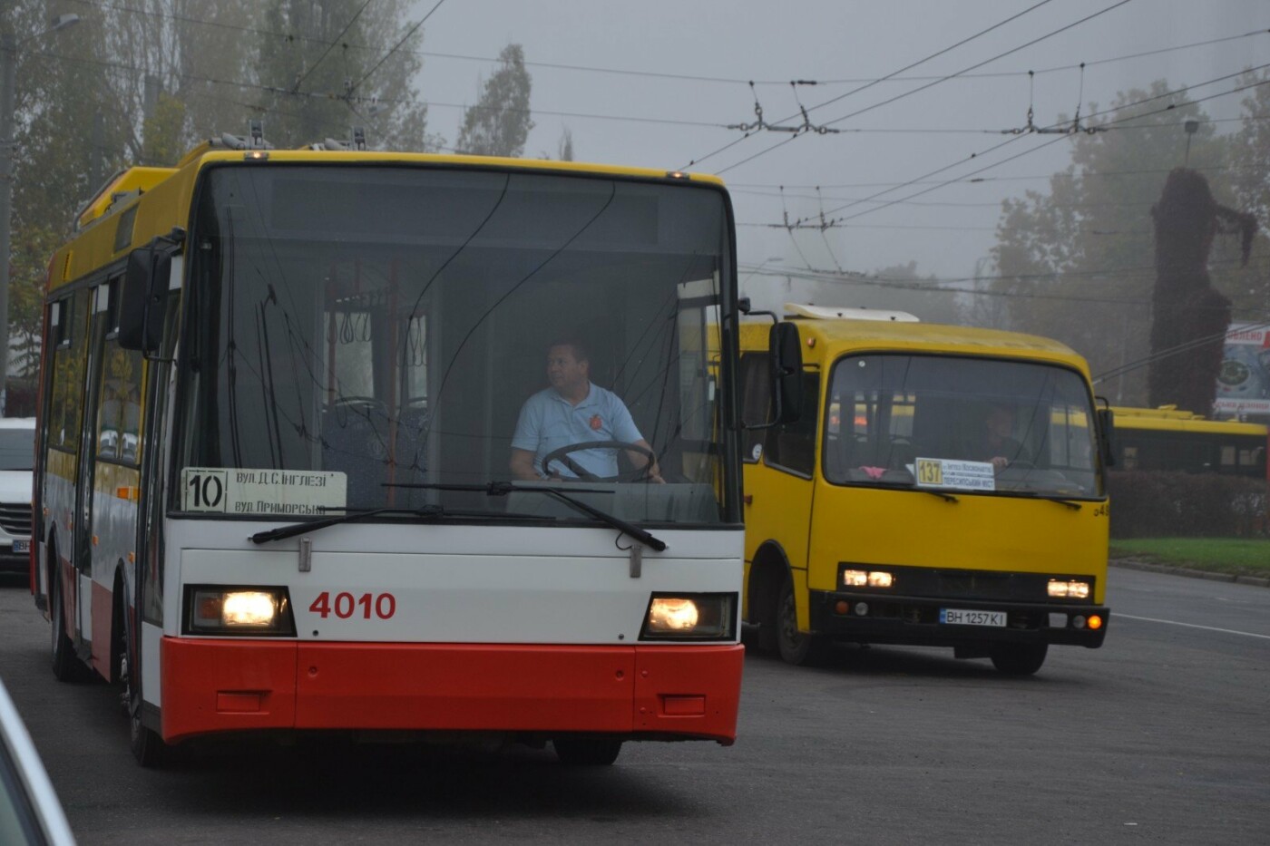 Первый выезд одесского электробуса на 10-й маршрут