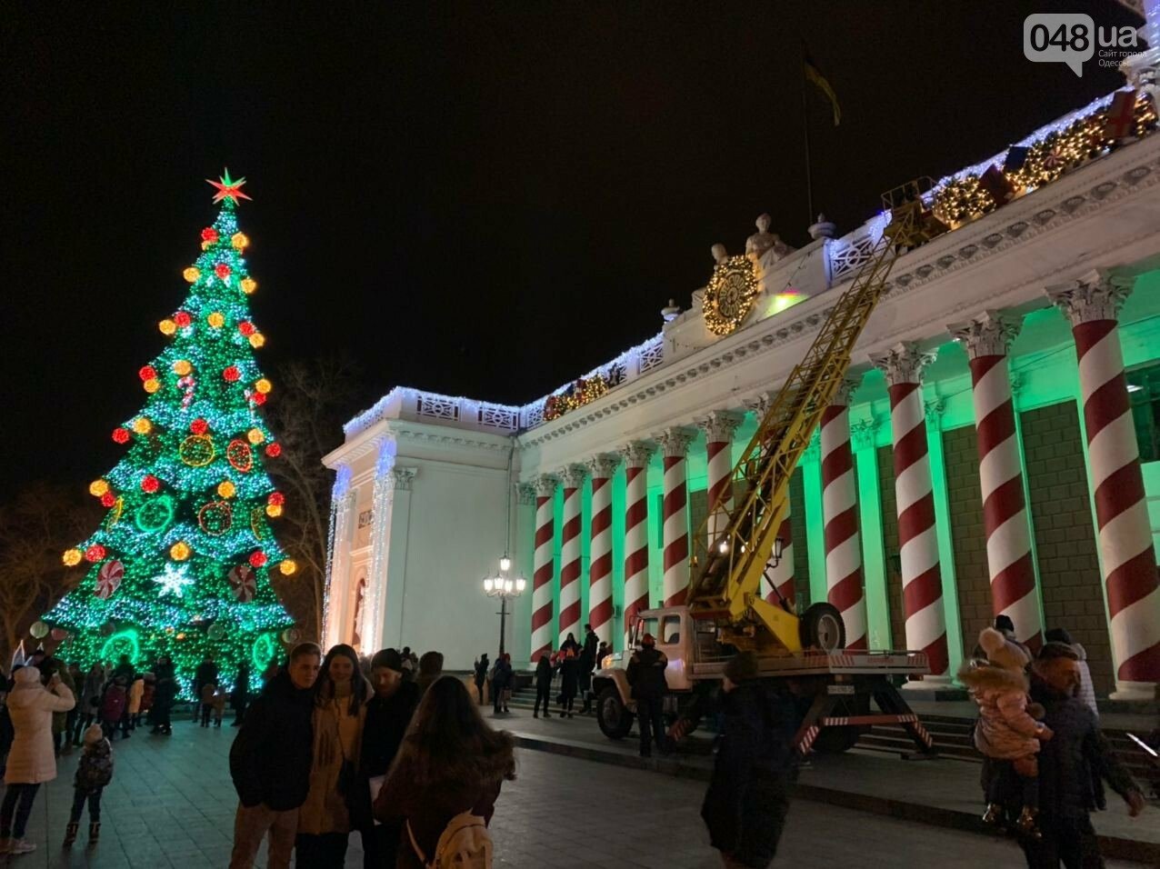 Новогодняя елка в Одессе. Новогодняя елка в Одессе., ФОТО: сайт 048.ua.