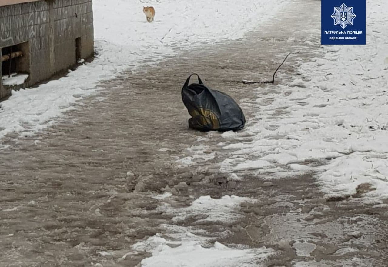 Одесситы самостоятельно задержали и передали полиции подозреваемого, - ФОТО, фото-2