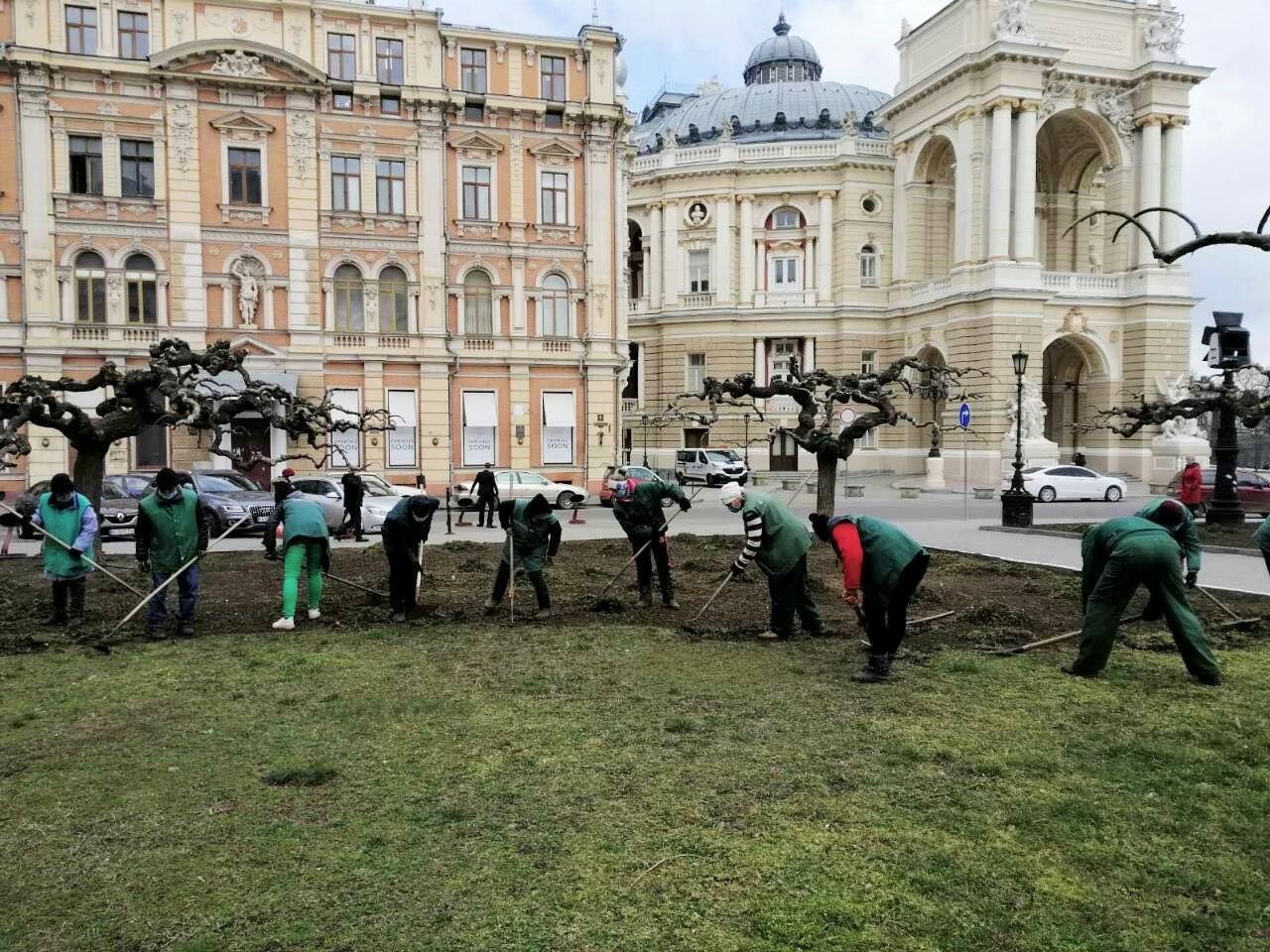 В Одессе проводят дезинфекцию детских площадок и облагораживают зелёные зоны, - ФОТО, фото-9