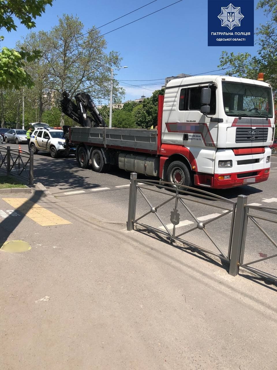 В Одессе грузовик сбил пешехода, - ФОТО, фото-1