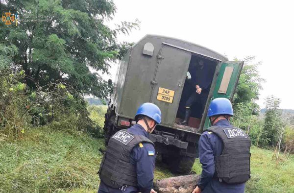 В Одесской области нашли и обезвредили авиабомбу времен Второй мировой войны, - ФОТО, фото-1