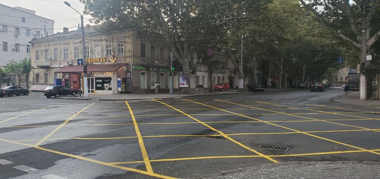 В центре Одессы на некоторых перекрёстках появилась новая разметка, - ФОТО , фото-2