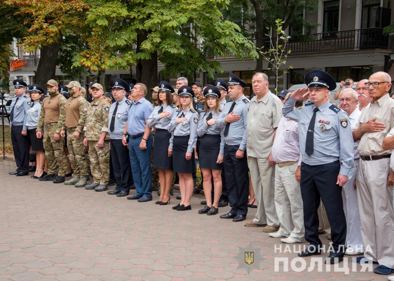 Правоохранители Одесской области почтили память погибших защитников Украины, - ФОТО , фото-2