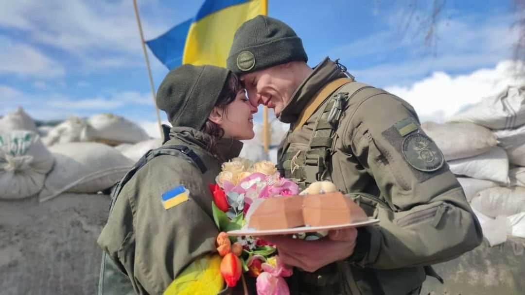 Український позитив під час війни