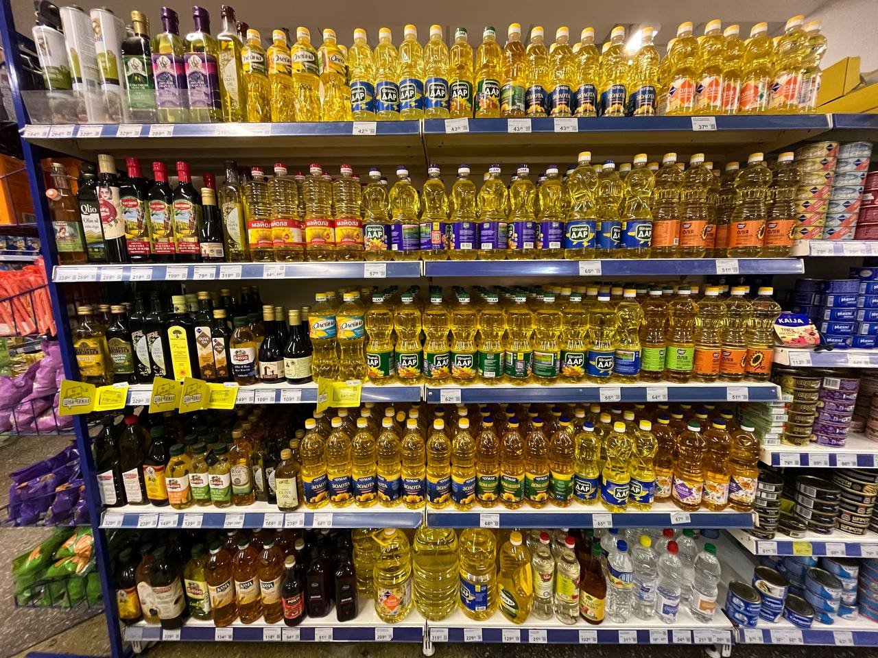 Неочікувані висновки: як змінились ціни на соняшникову та оливкову олії в Одеських супермаркетах, - ФОТО