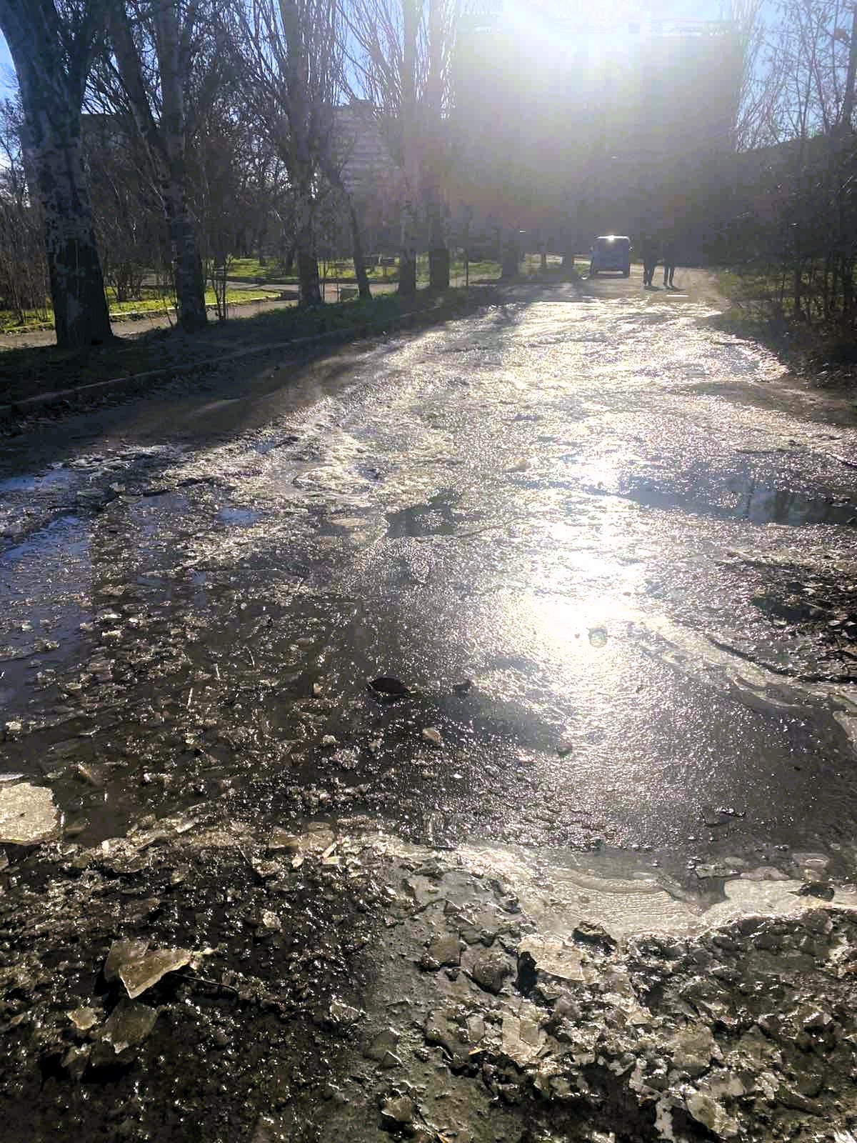 Стічні води на вулиці Лиманній