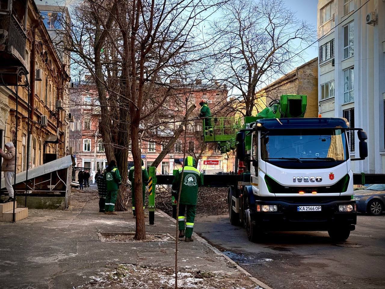 Наслідки обстрілу вночі 13 січня