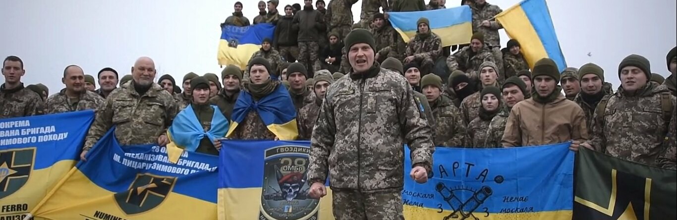 Бойцы одесской 28-й бригады бежали эстафету по дорогам Донбасса и сняли про это видео