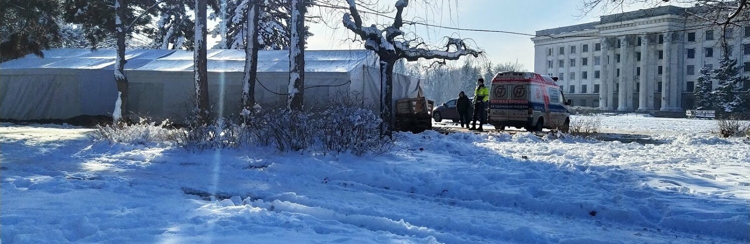 Бездомным в Одессе организовали место для обогрева, - ФОТО