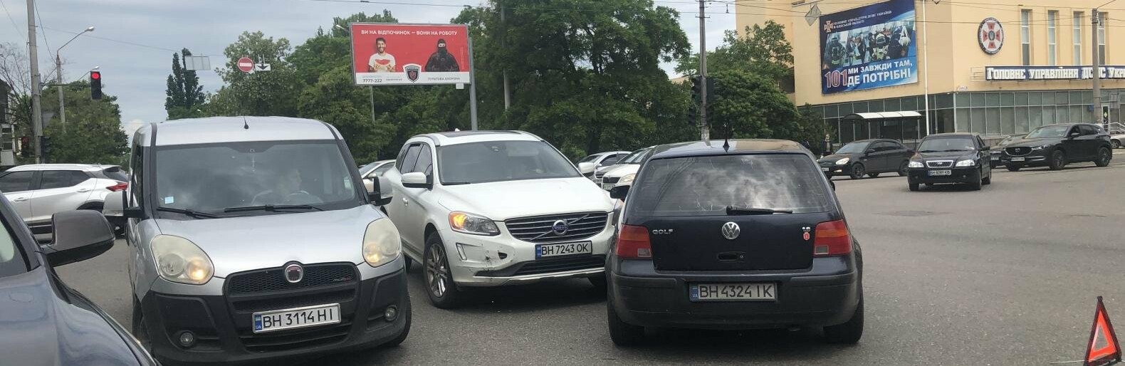 В Одессе из-за ДТП образовалась пробка, - ФОТО