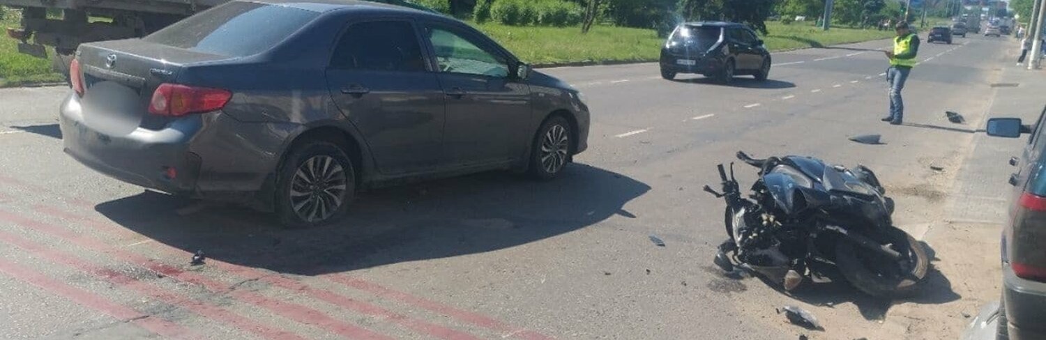 В Одессе мотоциклист попал под колёса автомобиля, - ФОТО 