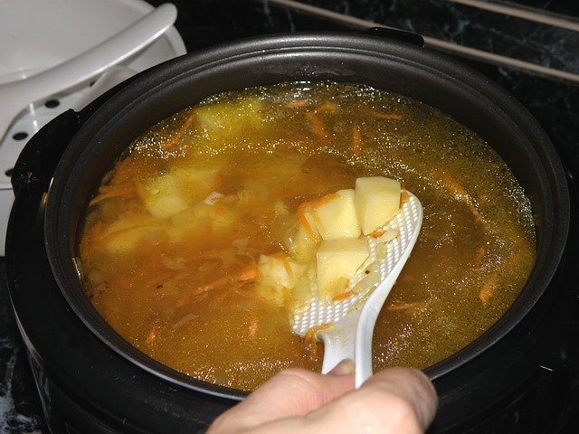 приготовление супа в мультиварочной технике