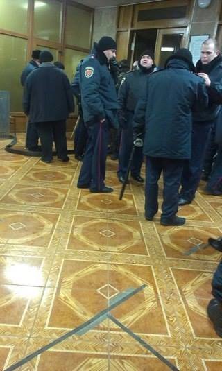 1235304_657529730976838_1369543381_n