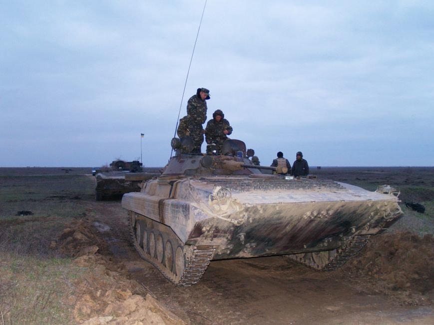 НА ЗАХИСТІ ПІВДЕННИХ РЕГІОНІВ УКРАЇНИ 18 НА ЗАХИСТІ ПІВДЕННИХ РЕГІОНІВ УКРАЇНИ 18