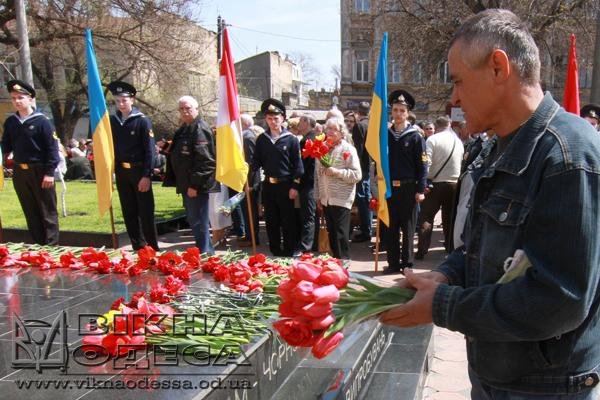 В Одессе почтили память героев-ликвидаторов (ФОТО) (фото) - фото 1
