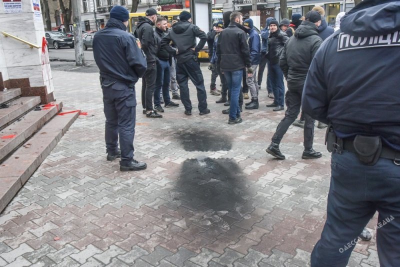 846516-f14238952112223dbfdebd825004d039