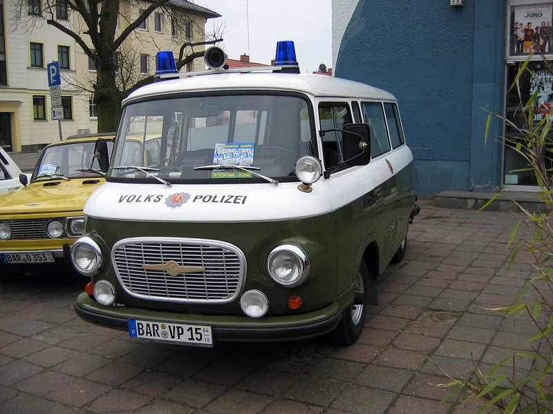 Barkas-B1000-Volkspolizei