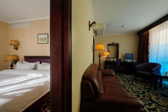 thumb_suiteroomhotel